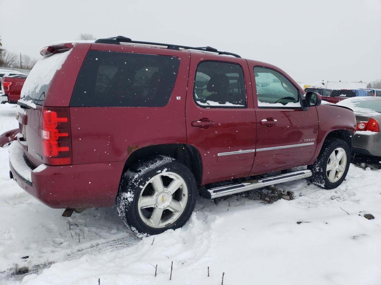 2011 CHEVROLET TAHOE K150 - Фото 3