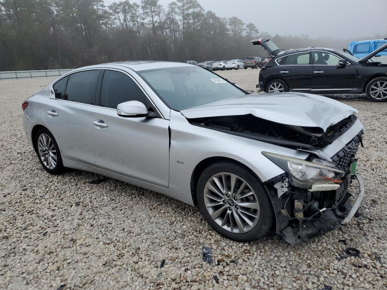 2018 INFINITI Q50 LUXE - Image 4