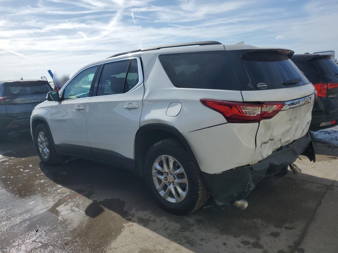 2021 CHEVROLET TRAVERSE L - Image 2