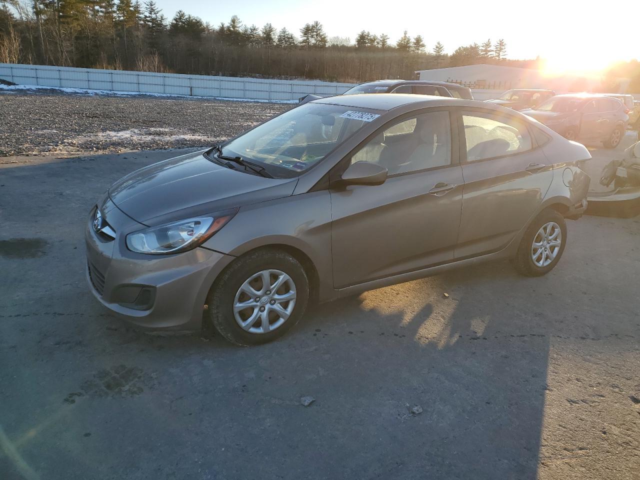 2014 HYUNDAI ACCENT GLS