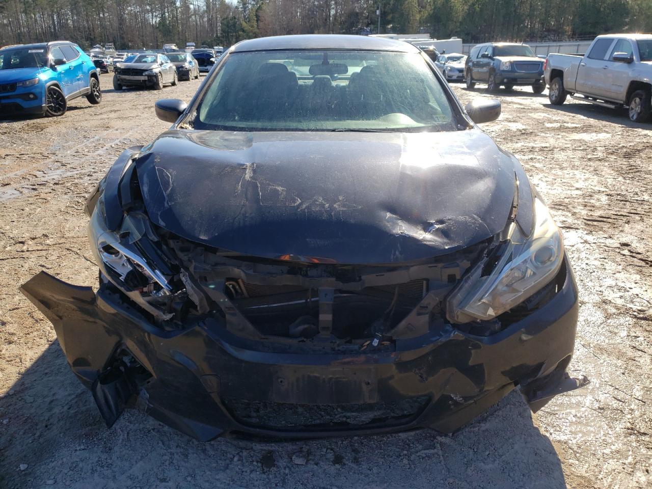 2017 NISSAN ALTIMA 2.5 - Image 5