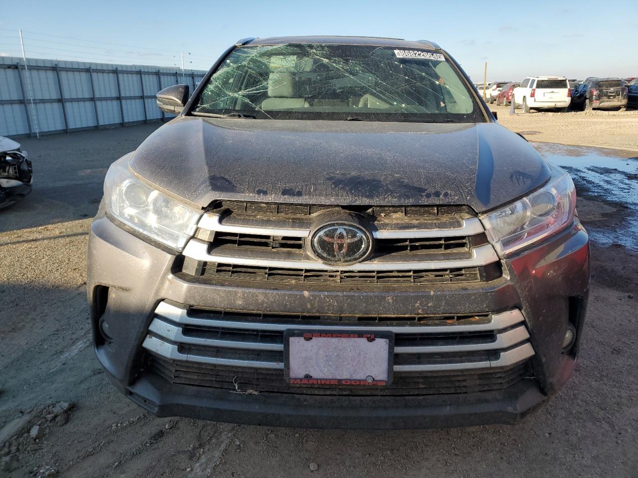 2018 TOYOTA HIGHLANDER - Фото 5