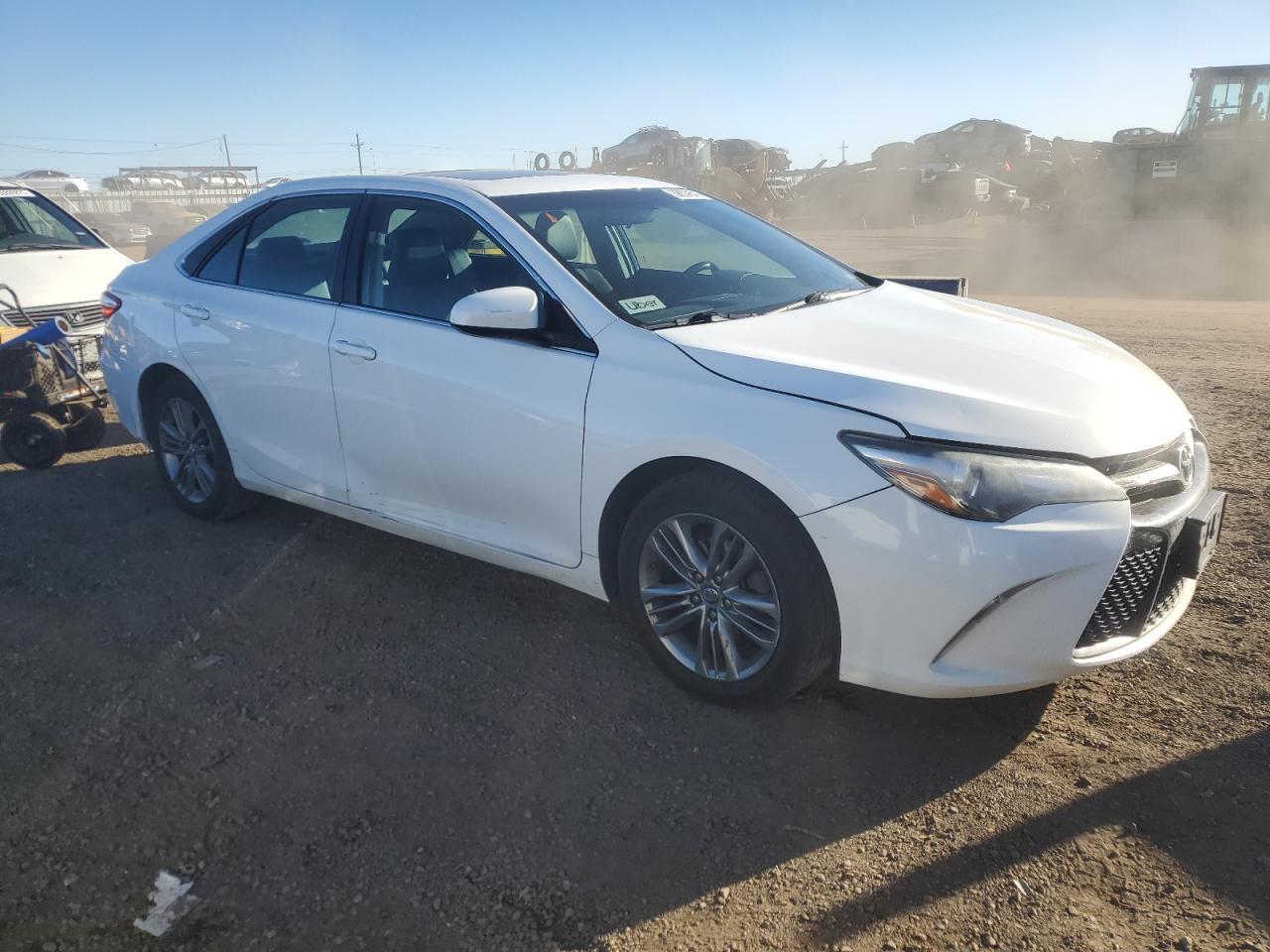 2017 TOYOTA CAMRY LE - Image 4