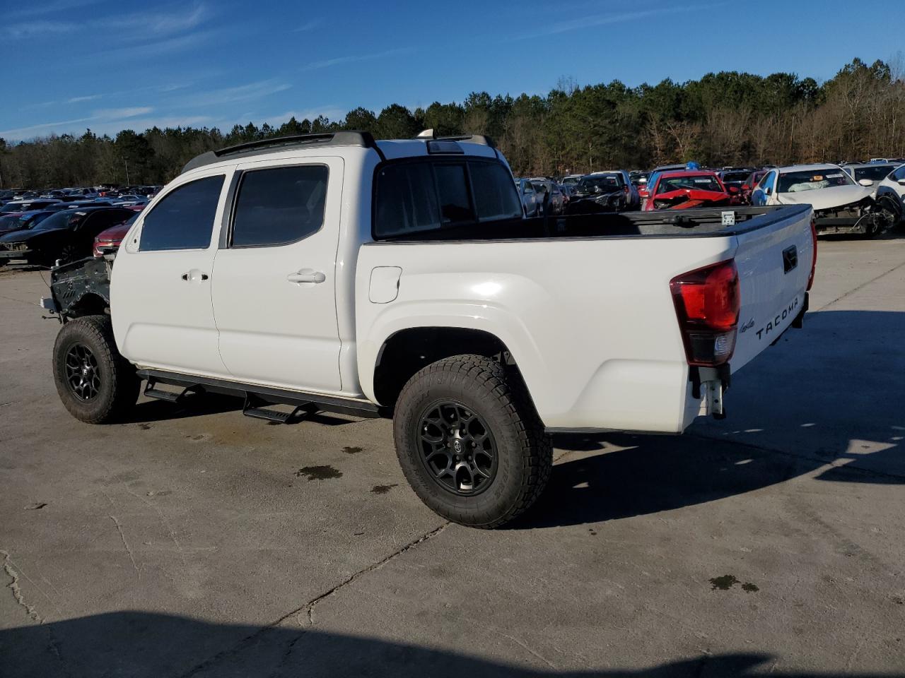 2019 TOYOTA TACOMA DOU - Фото 2