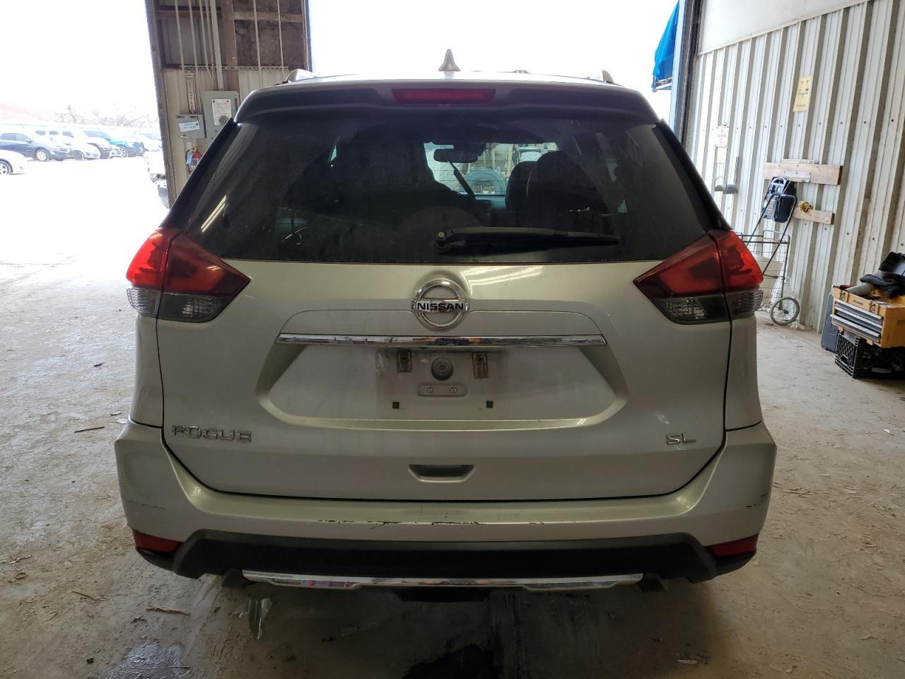 2018 NISSAN ROGUE S - Image 6
