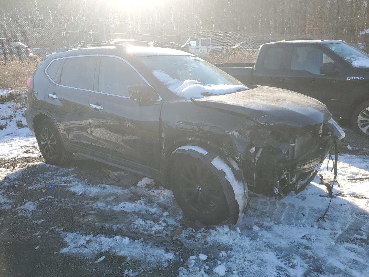 2018 NISSAN ROGUE S - Фото 4