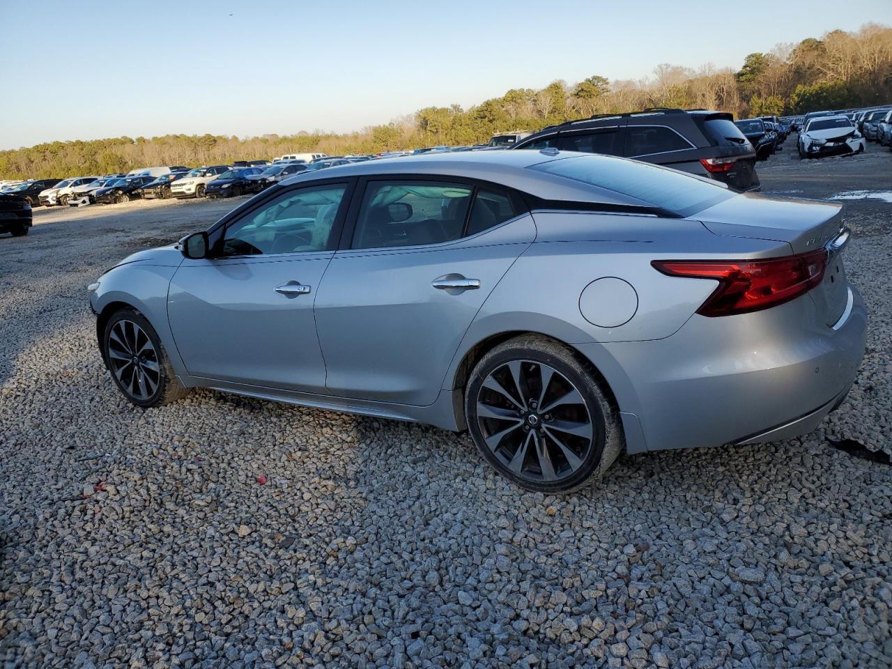 2016 NISSAN MAXIMA 3.5 - Фото 2