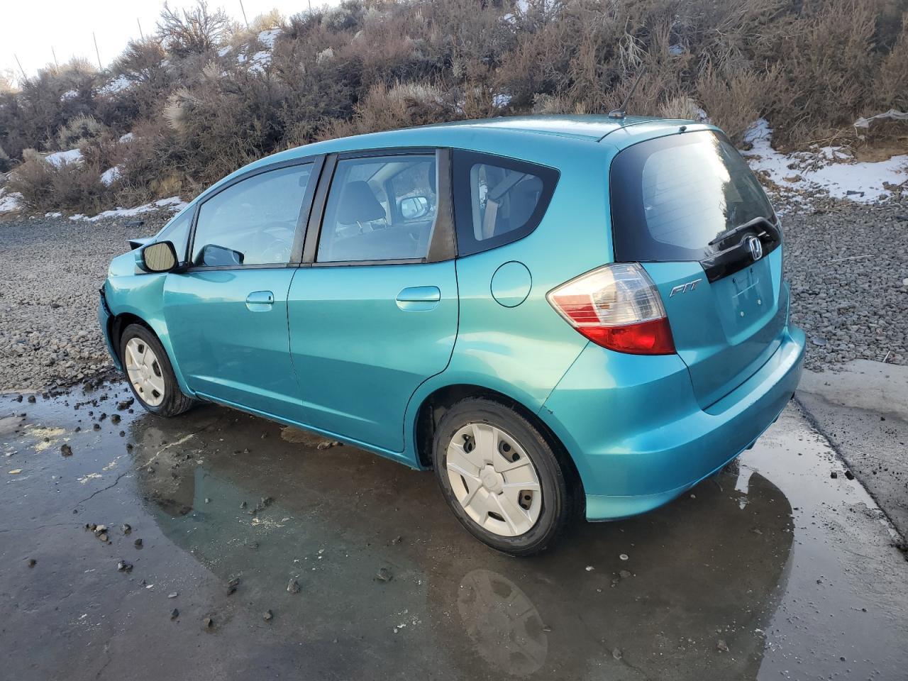 2013 HONDA FIT - Фото 2