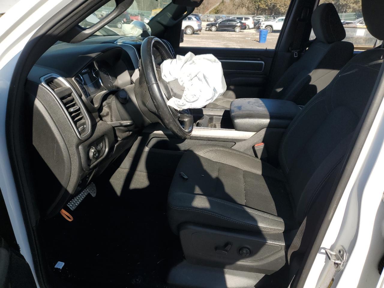 2019 RAM 1500 BIG H - Фото 7