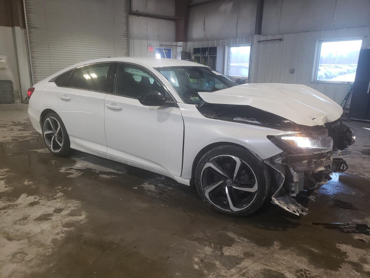 2022 HONDA ACCORD SPO - Фото 4