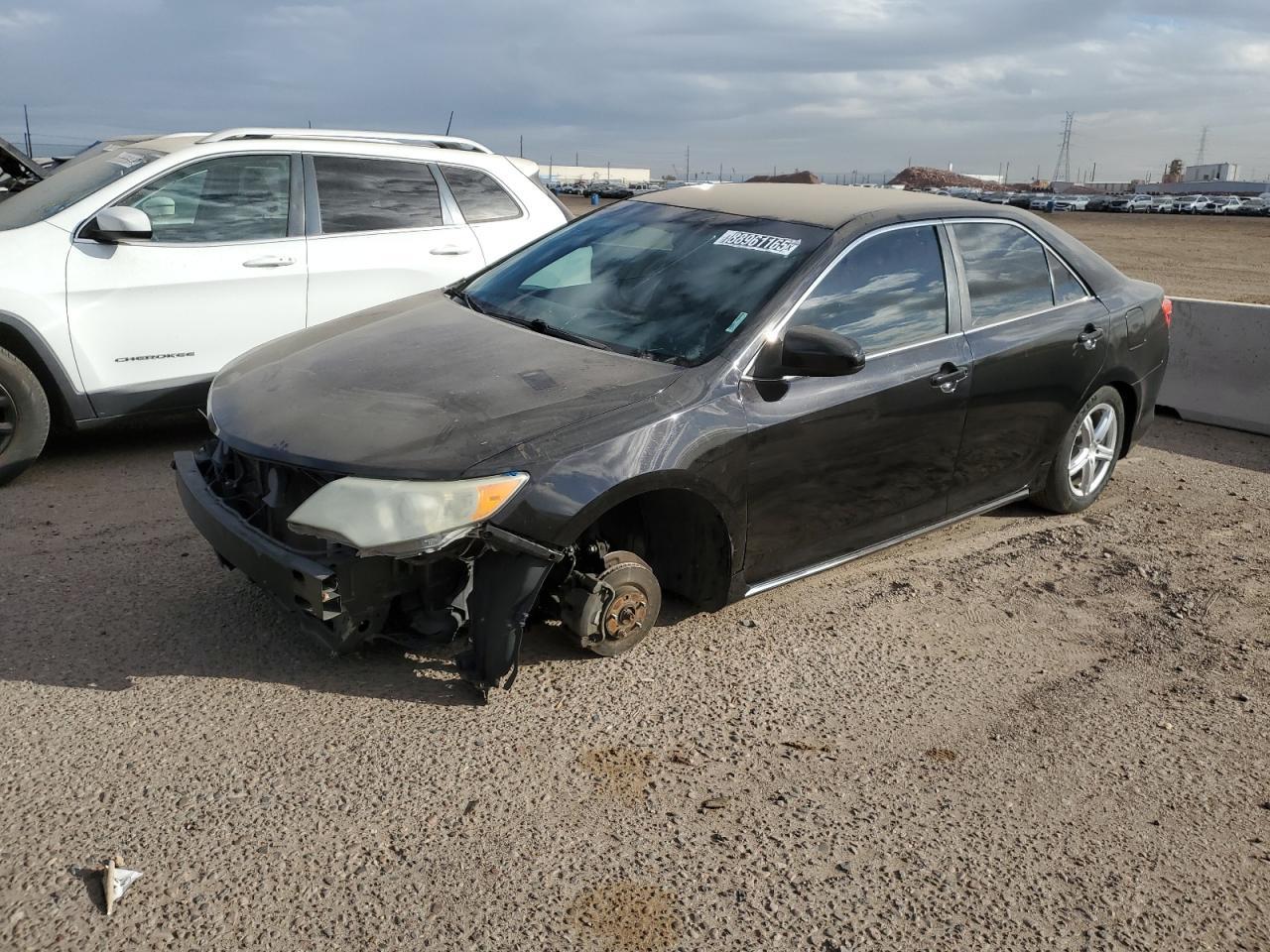 2014 TOYOTA CAMRY L