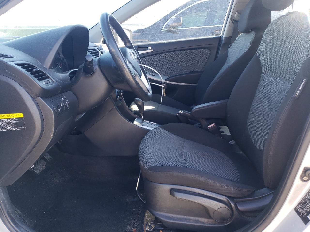 2012 HYUNDAI ACCENT GLS - Фото 7