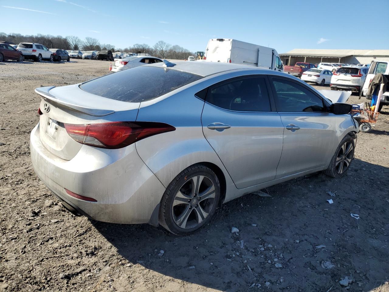 2014 HYUNDAI ELANTRA SE - Фото 3