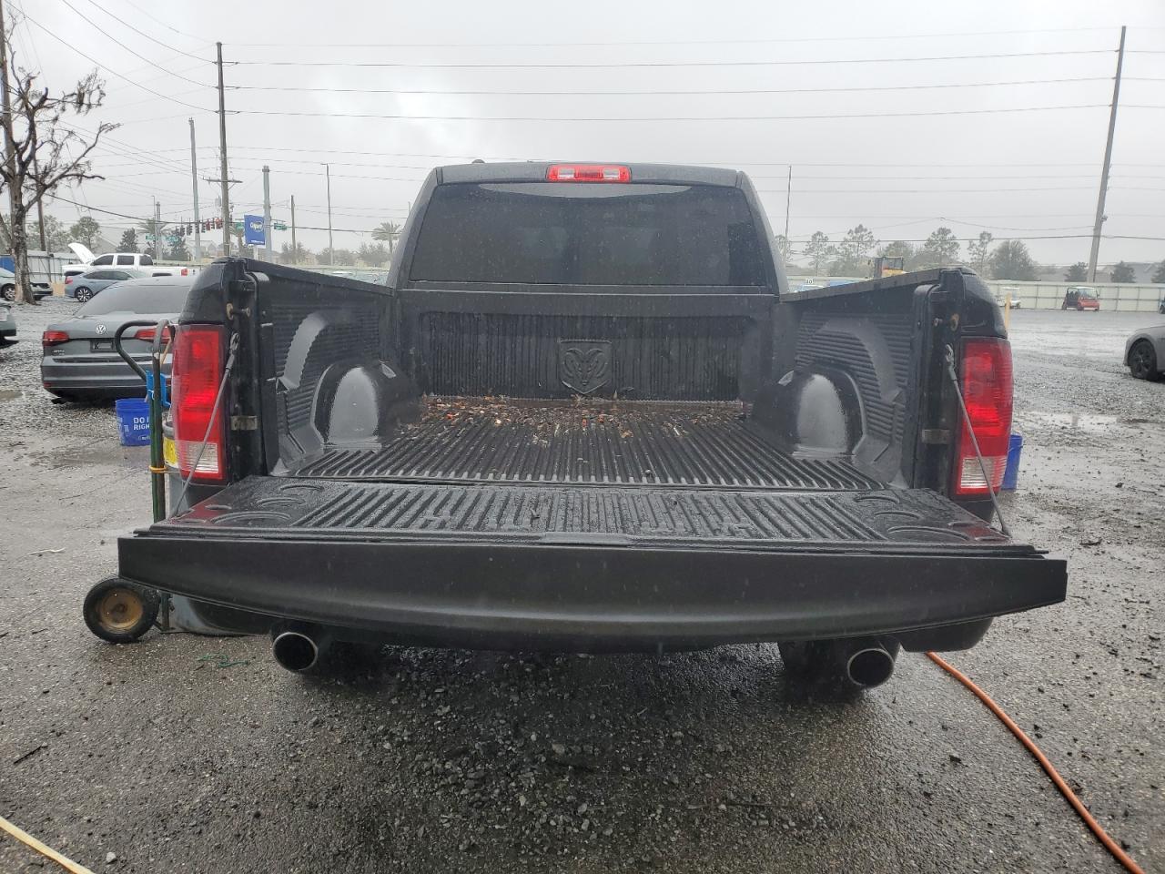 2015 RAM 1500 ST - Image 6
