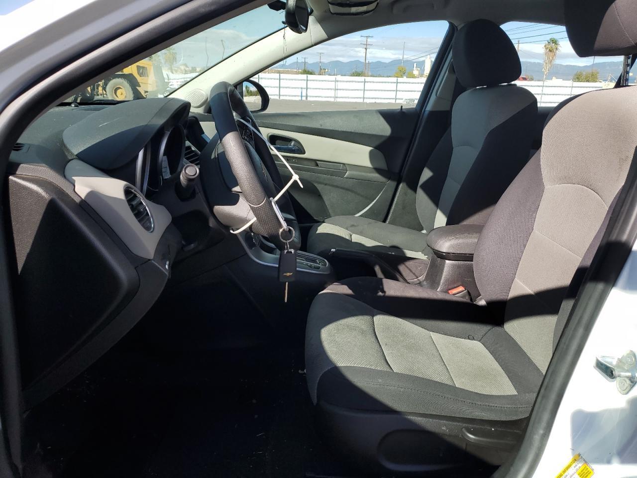2014 CHEVROLET CRUZE LS - Фото 7