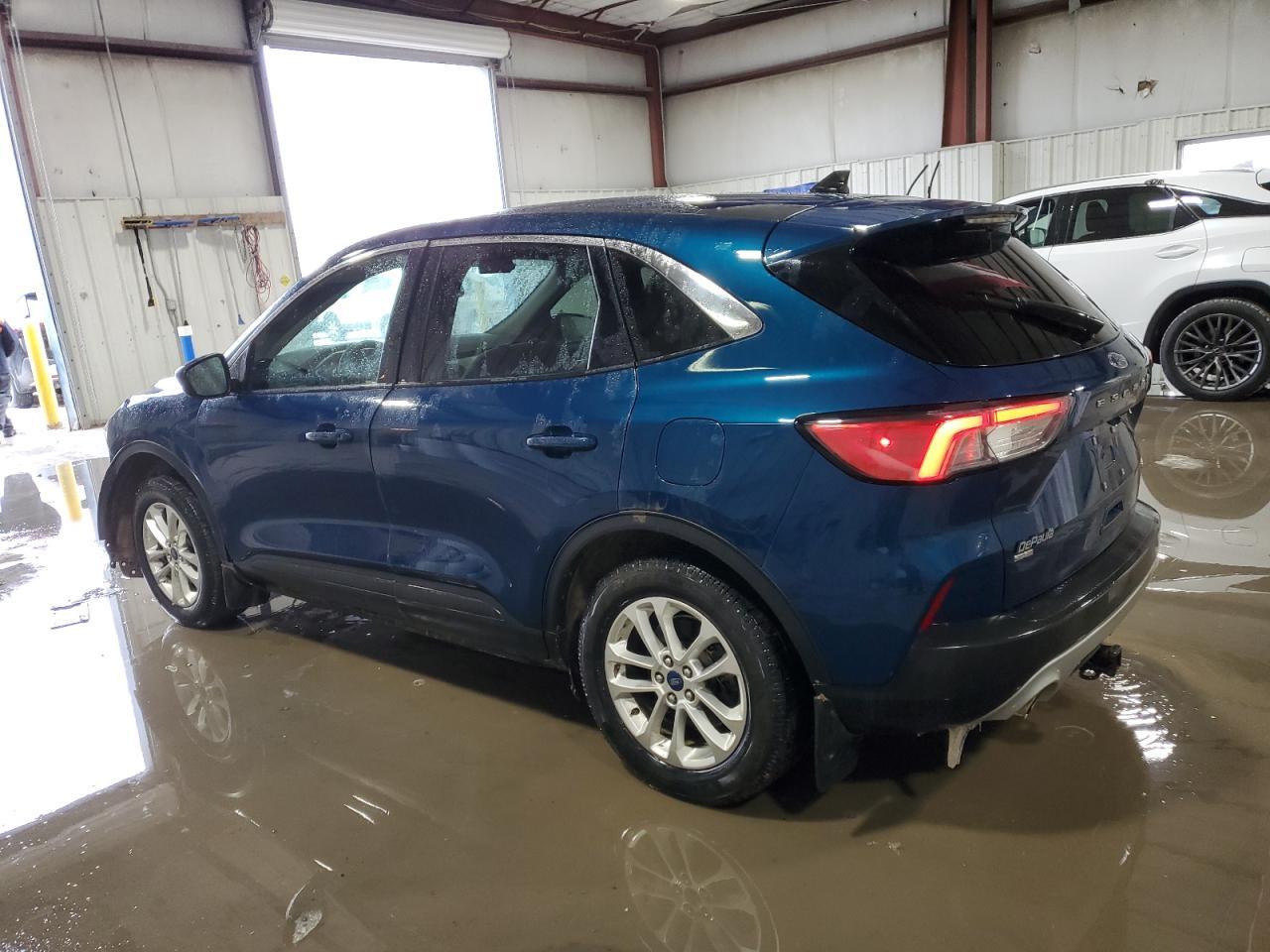 2020 FORD ESCAPE SE - Image 2