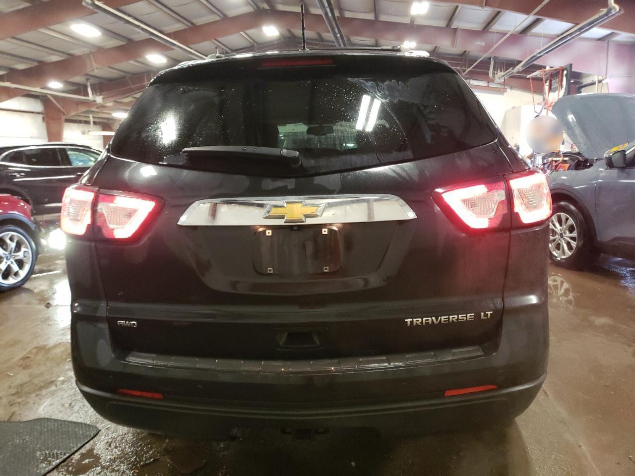 2015 CHEVROLET TRAVERSE L - Фото 6