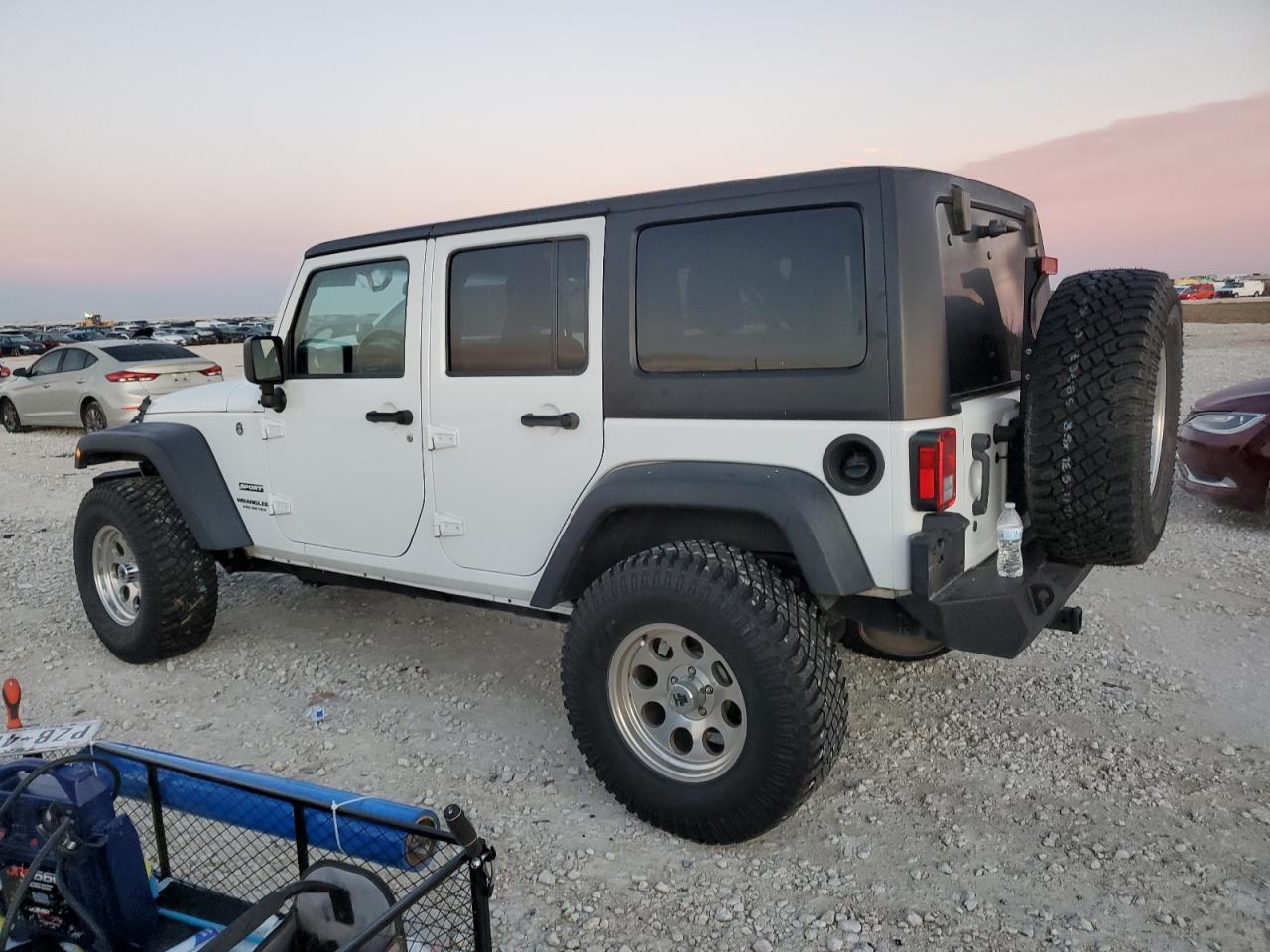 2017 JEEP WRANGLER U - Image 2