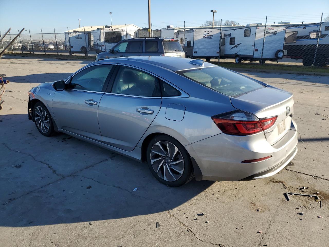 2019 HONDA INSIGHT TO - Image 2