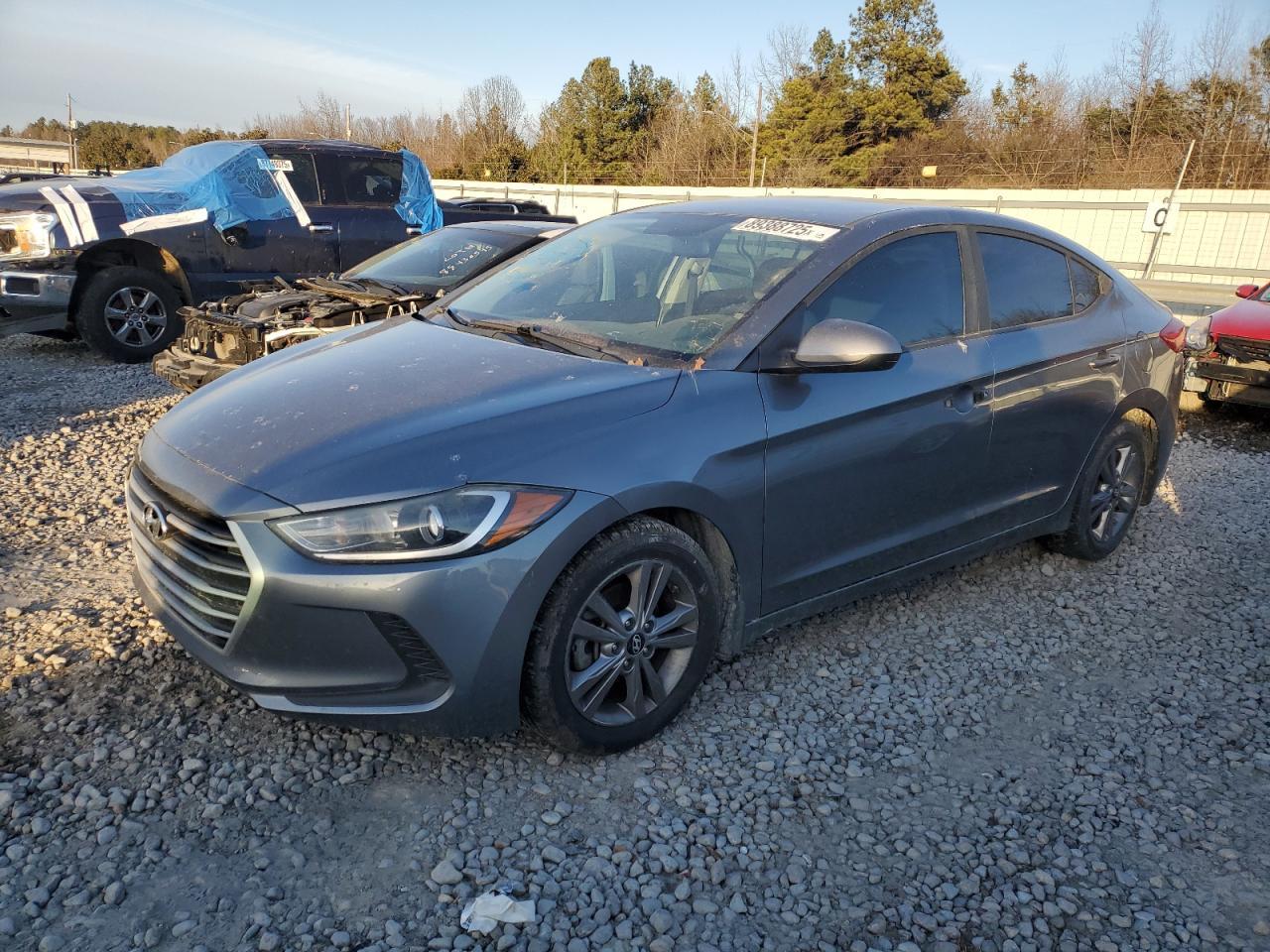 2018 HYUNDAI ELANTRA SE