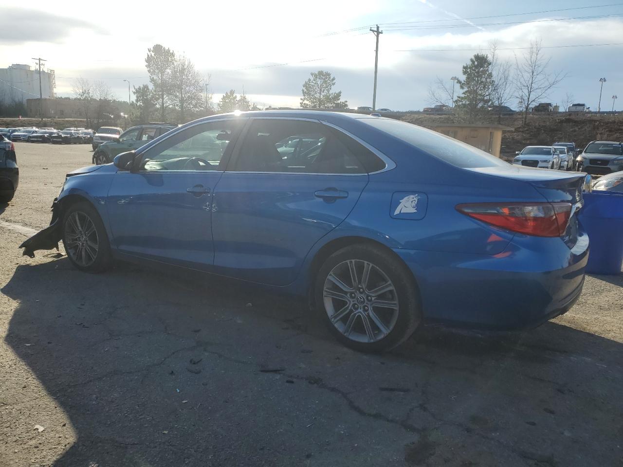 2016 TOYOTA CAMRY LE - Image 2