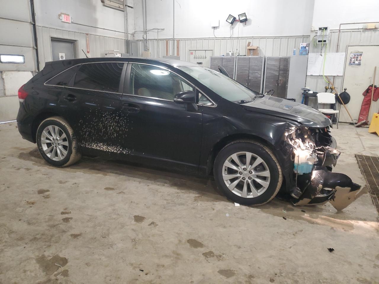 2014 TOYOTA VENZA LE - Фото 4