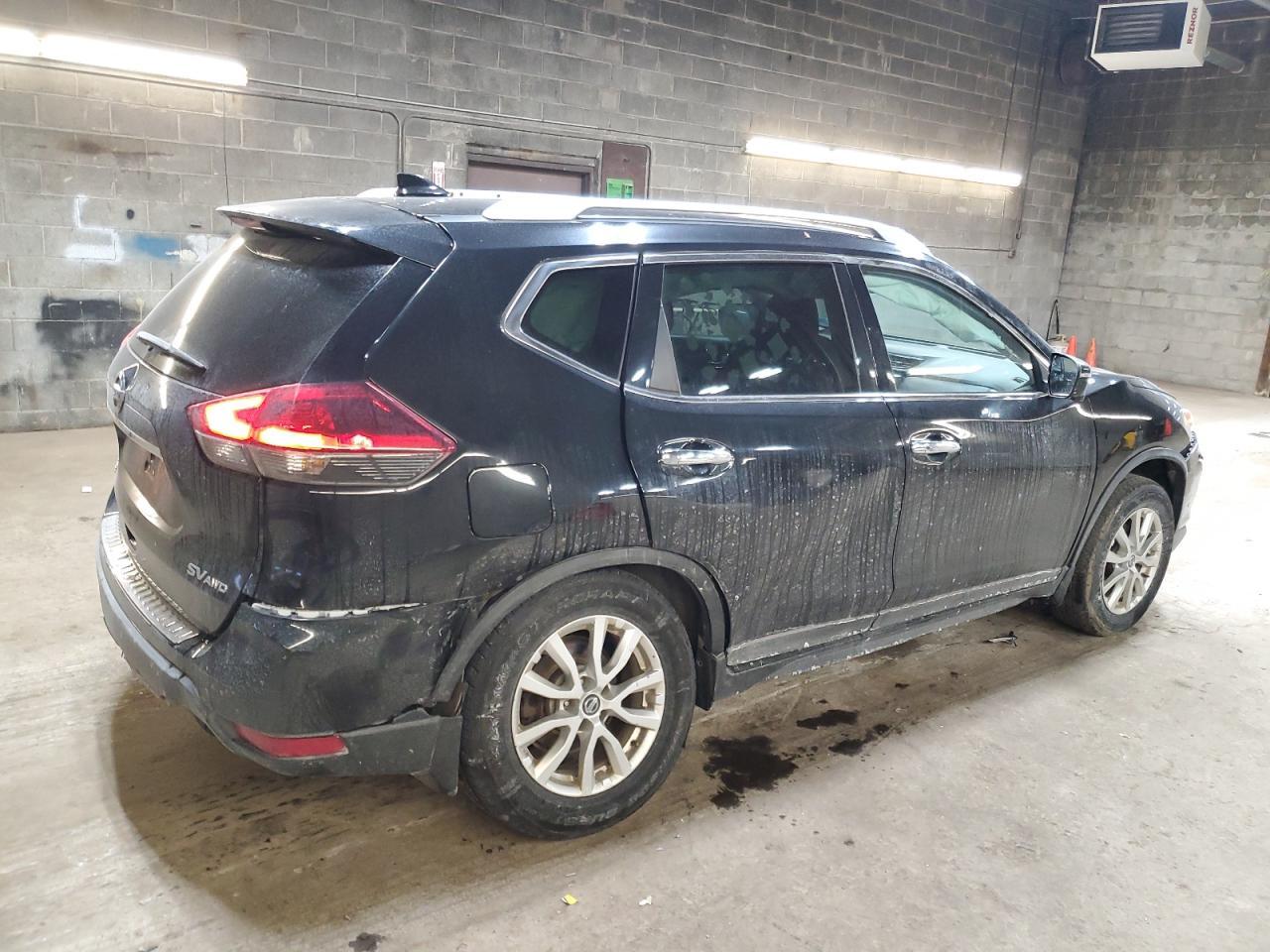 2018 NISSAN ROGUE S - Фото 3