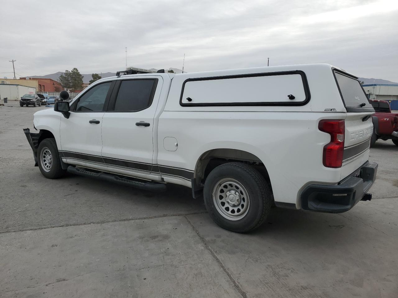 2021 CHEVROLET SILVERADO - Фото 2