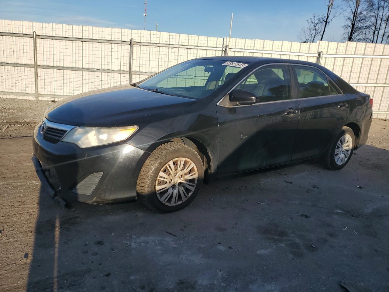 2014 TOYOTA CAMRY L