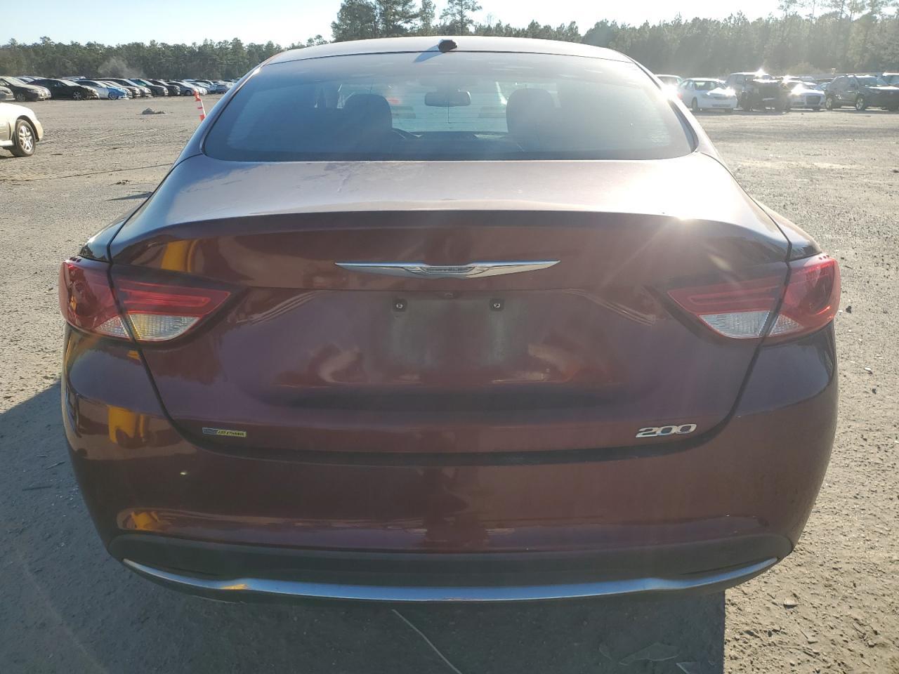 2015 CHRYSLER 200 LIMITE - Image 6
