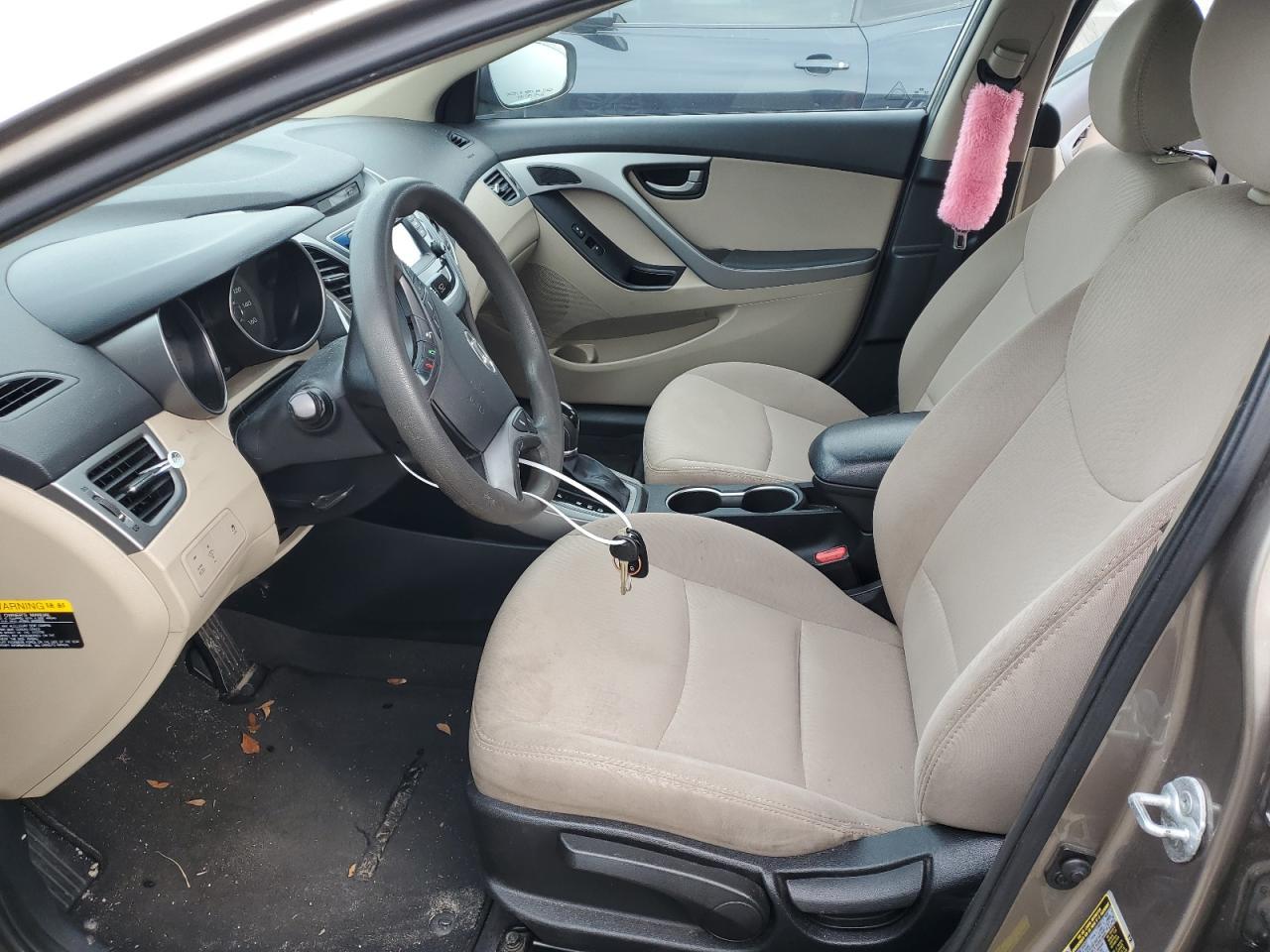 2015 HYUNDAI ELANTRA SE - Image 7