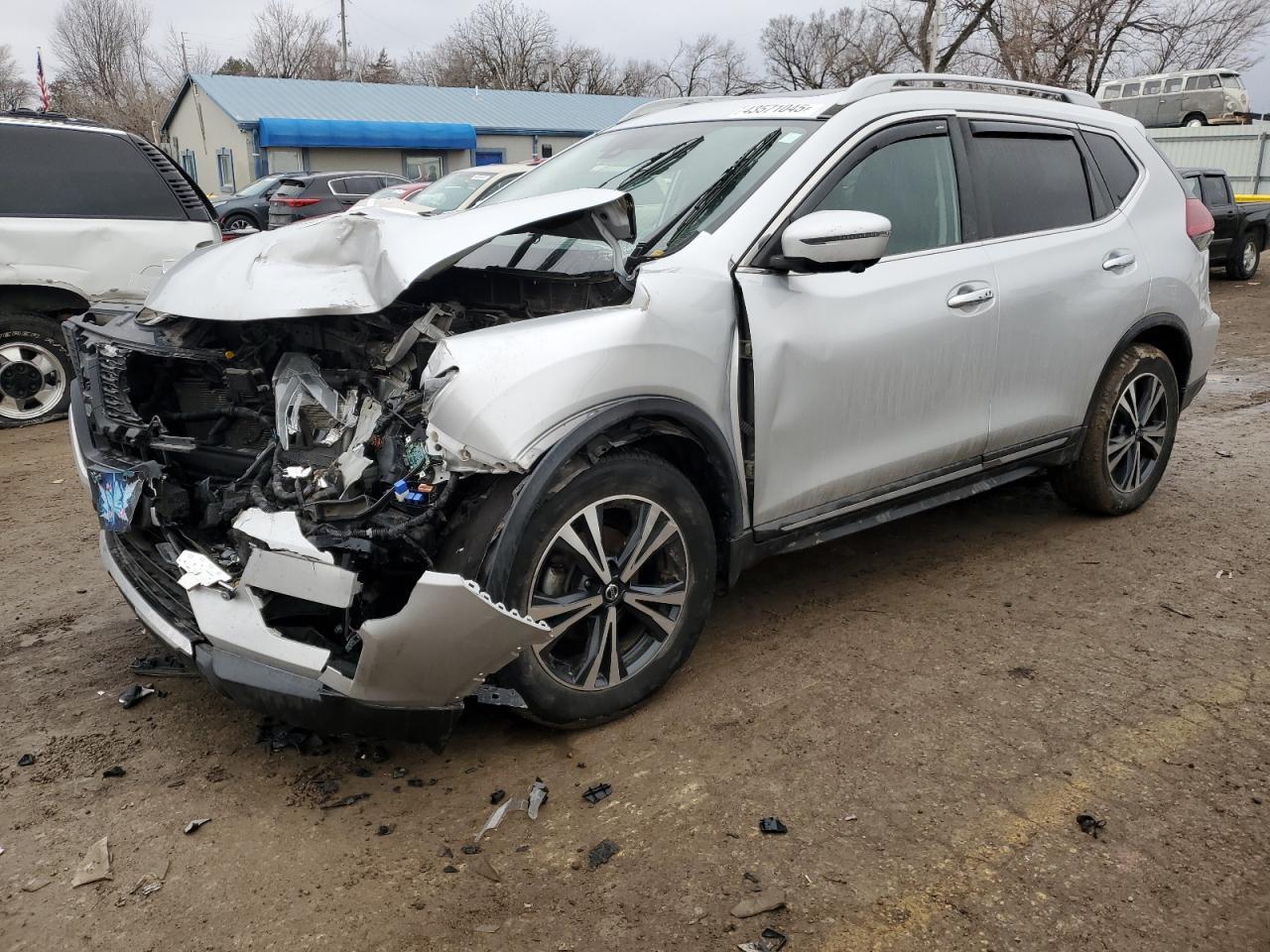 2018 NISSAN ROGUE S