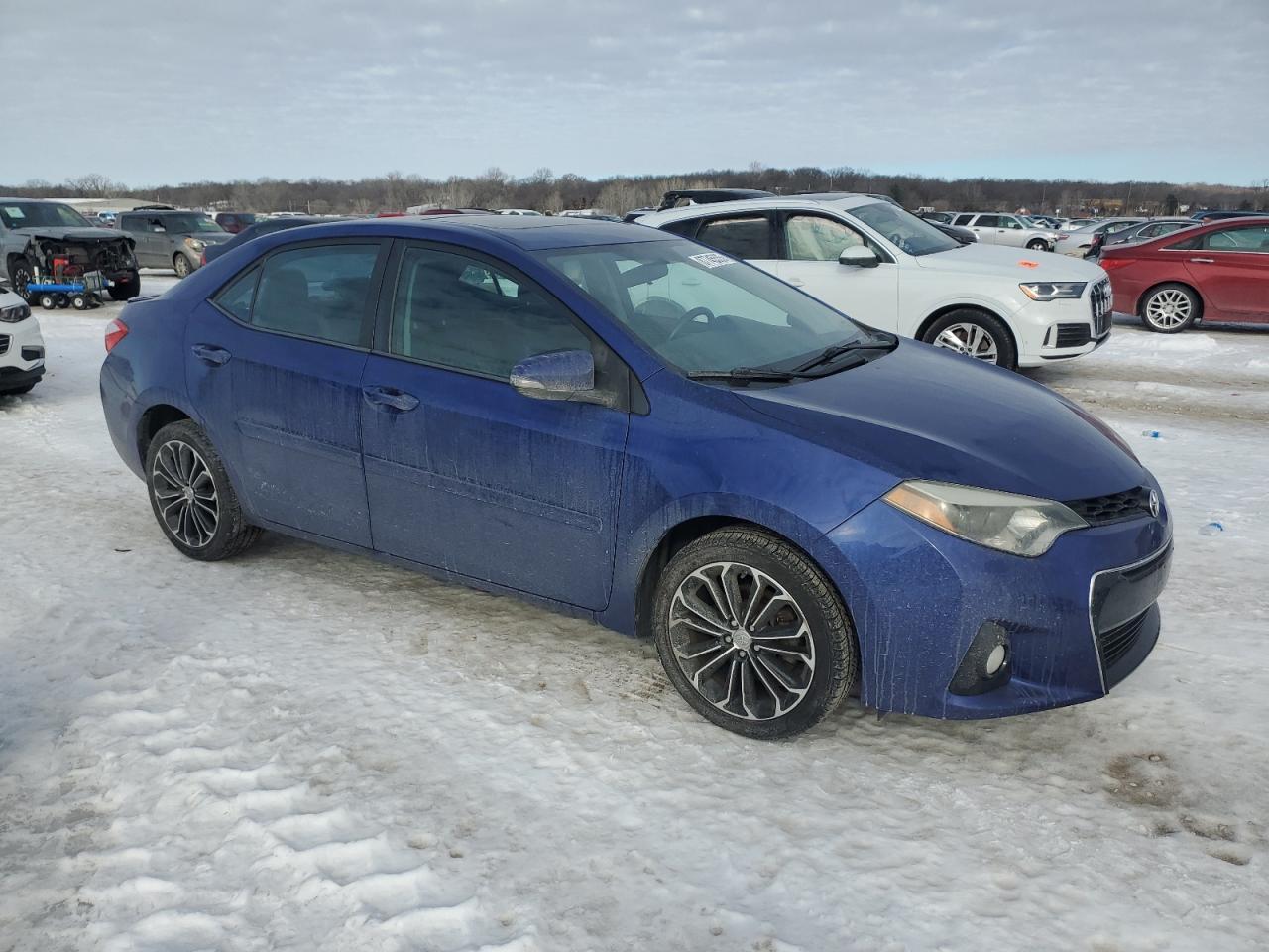 2014 TOYOTA COROLLA L - Image 4