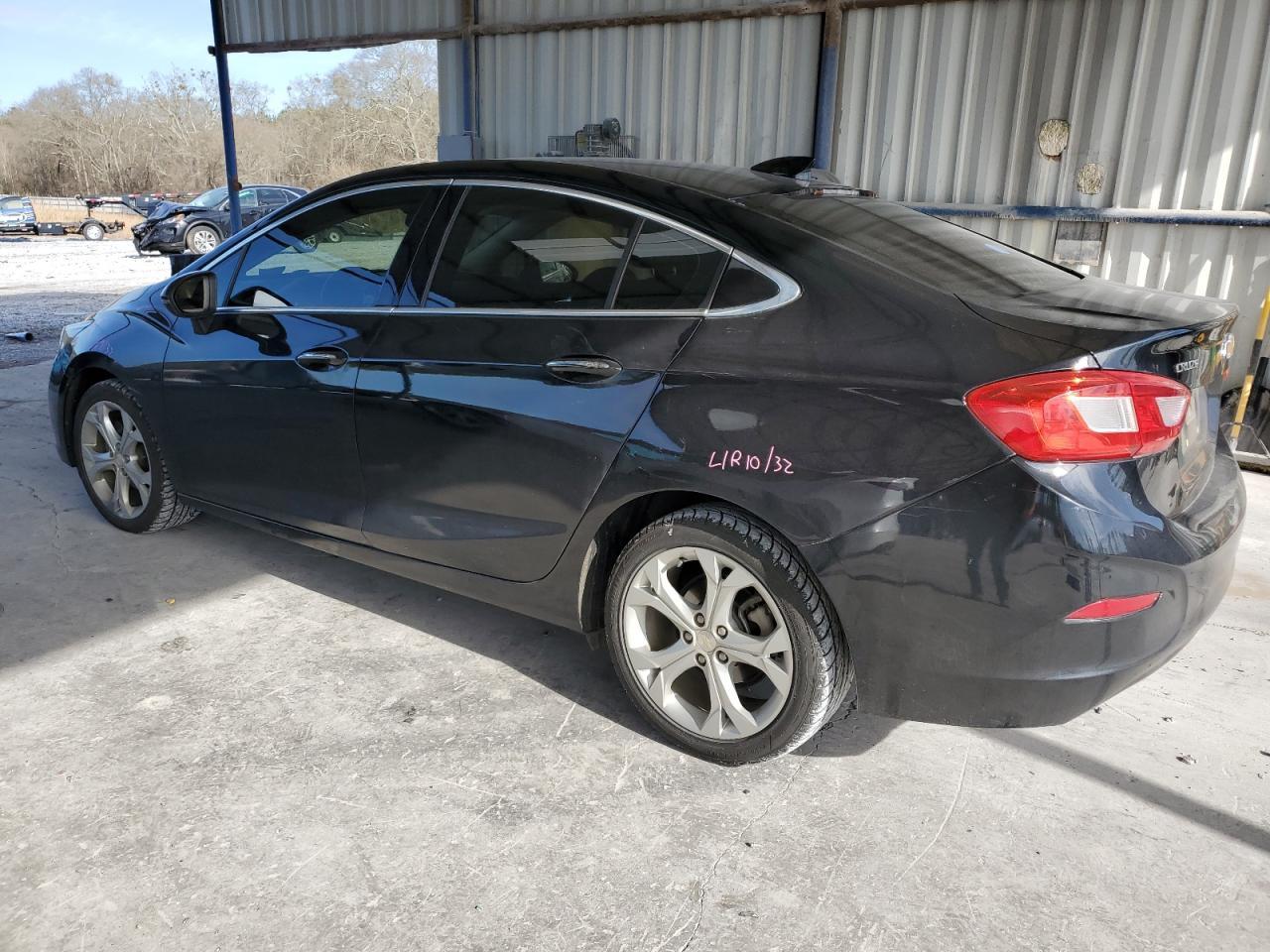 2017 CHEVROLET CRUZE - Фото 2