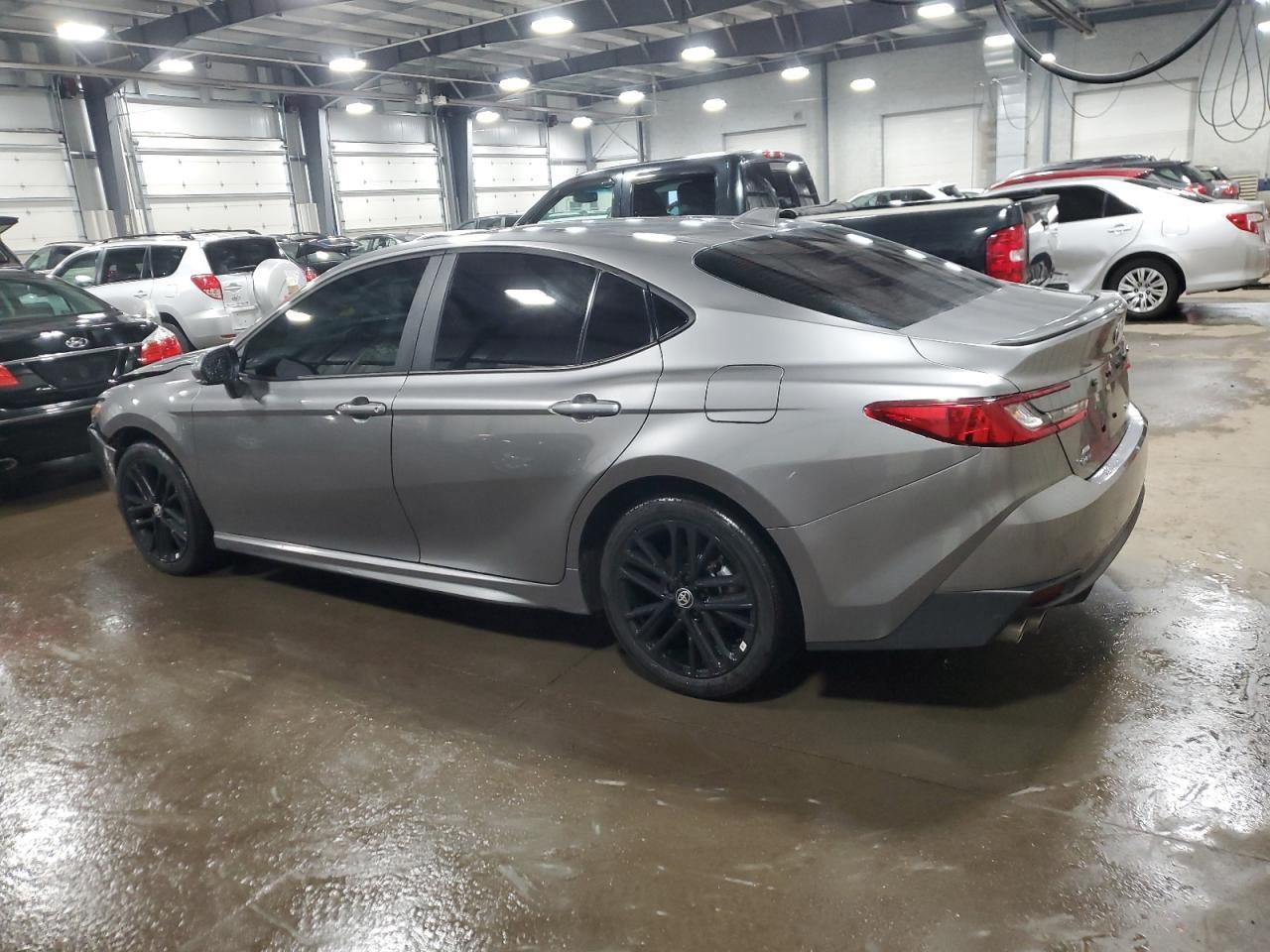 2025 TOYOTA CAMRY XSE - Фото 2
