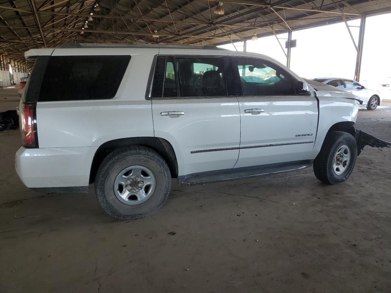 2017 GMC YUKON DENA - Фото 3