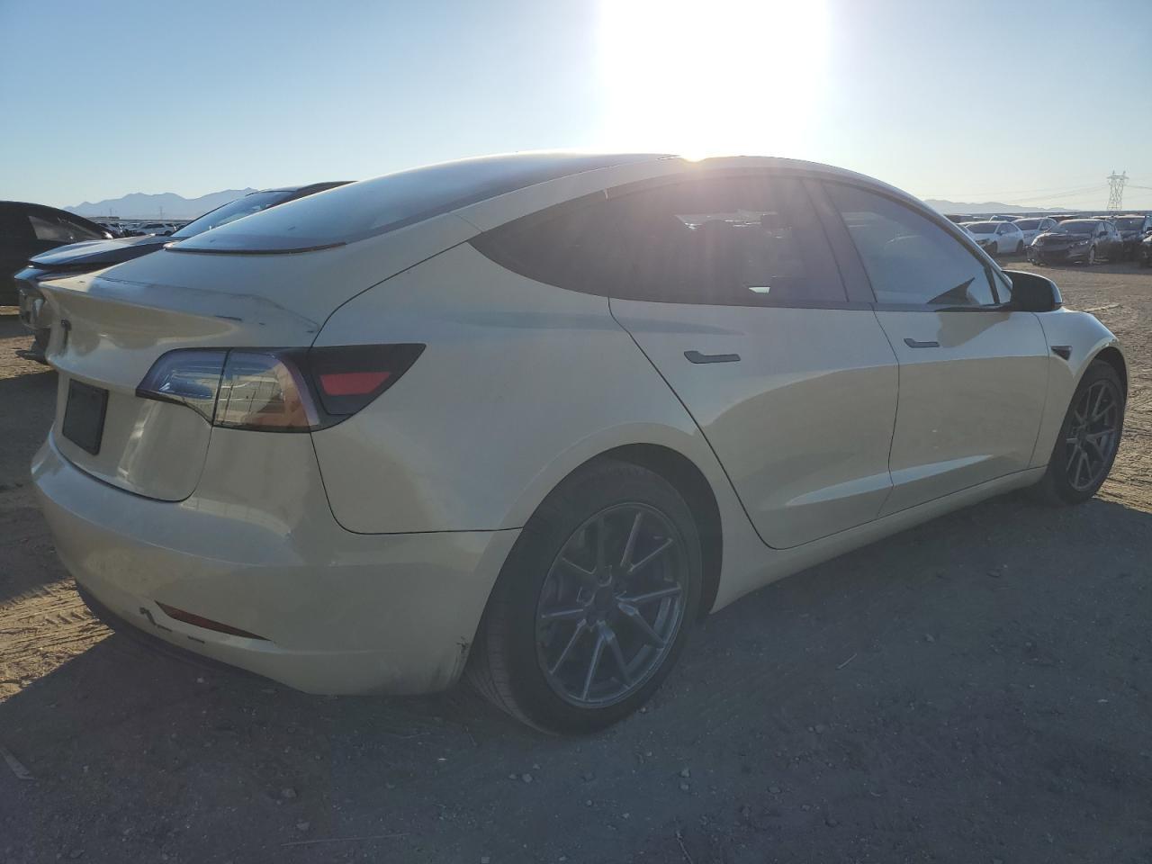 2019 TESLA MODEL 3 - Фото 3