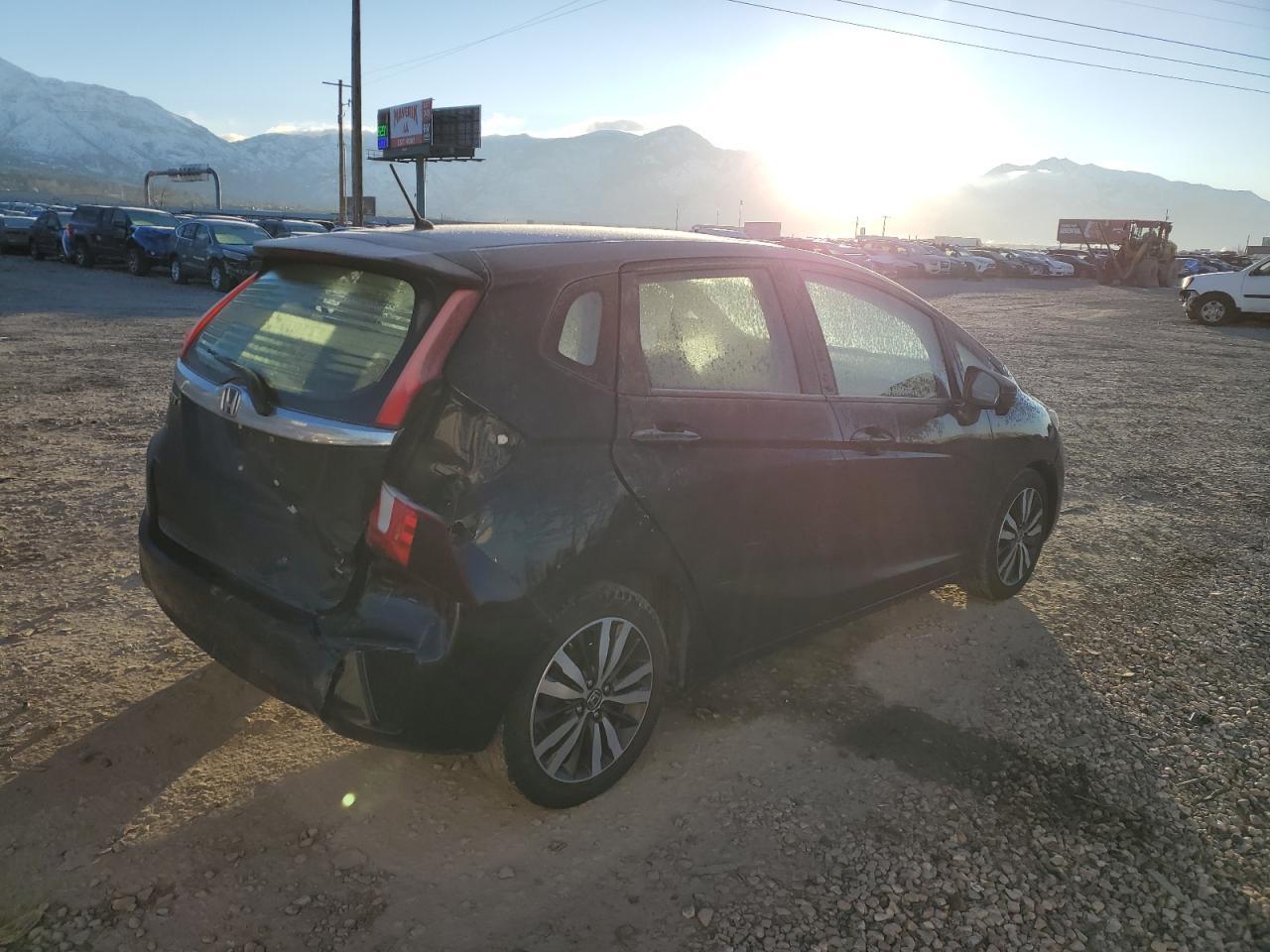 2016 HONDA FIT EX - Image 3