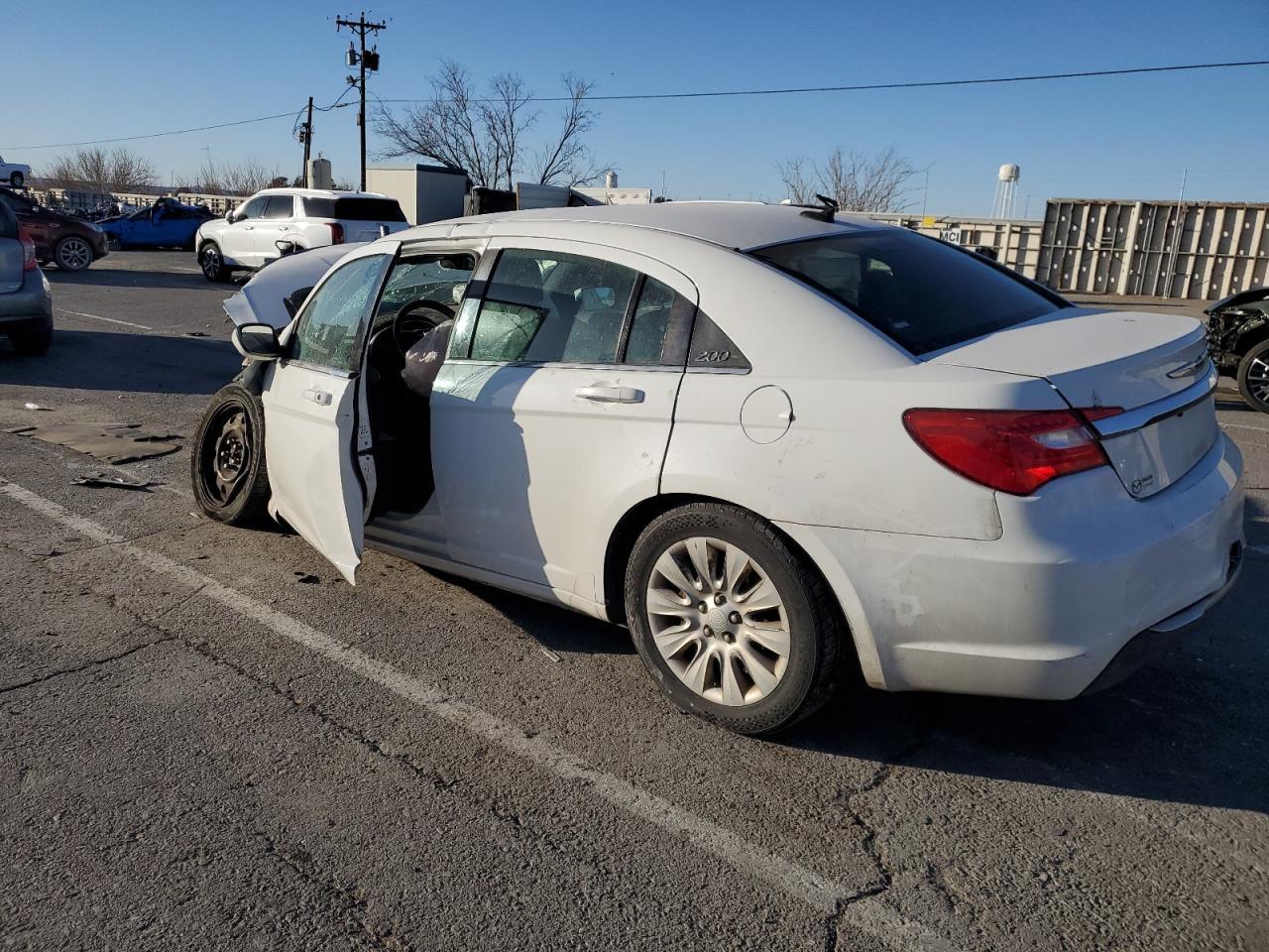 2013 CHRYSLER 200 LX - Image 2