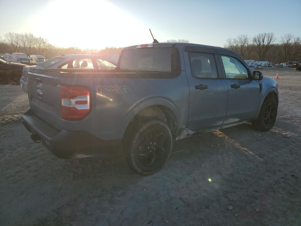 2024 FORD MAVERICK X - Image 3