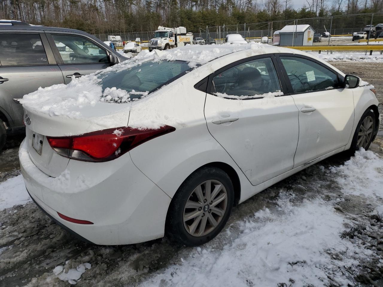 2014 HYUNDAI ELANTRA SE - Фото 3