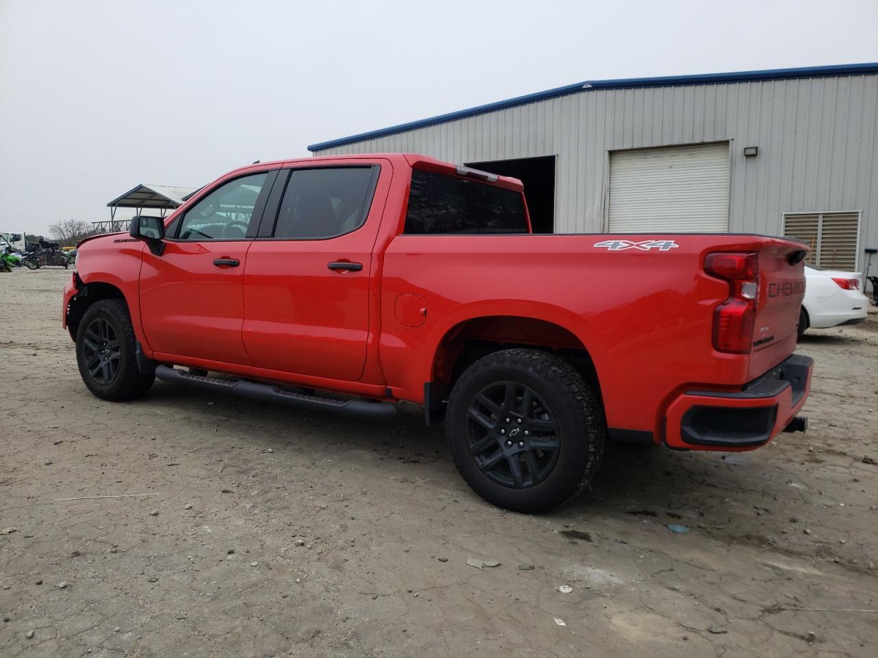 2024 CHEVROLET SILVERADO - Фото 2