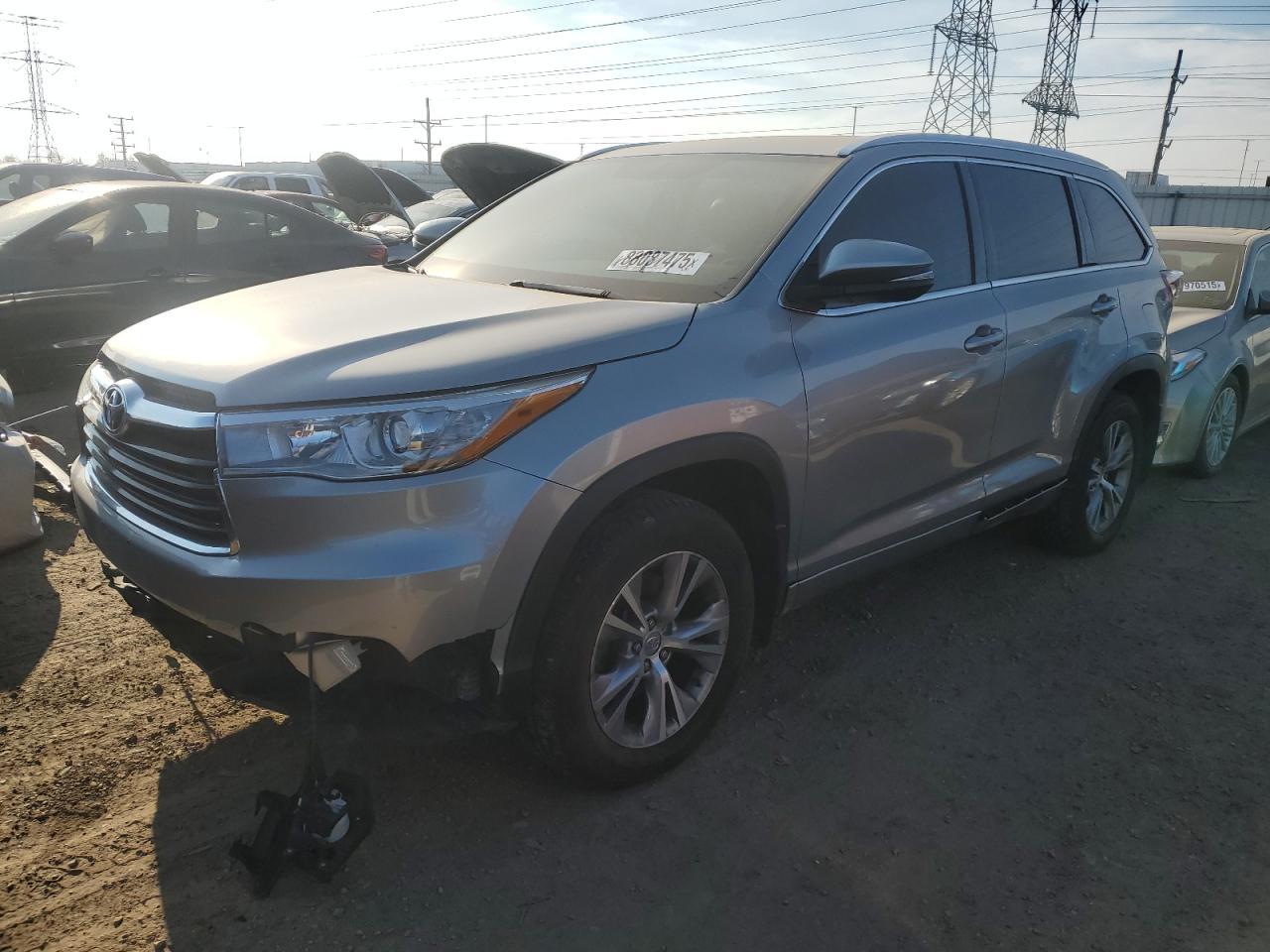 2015 TOYOTA HIGHLANDER
