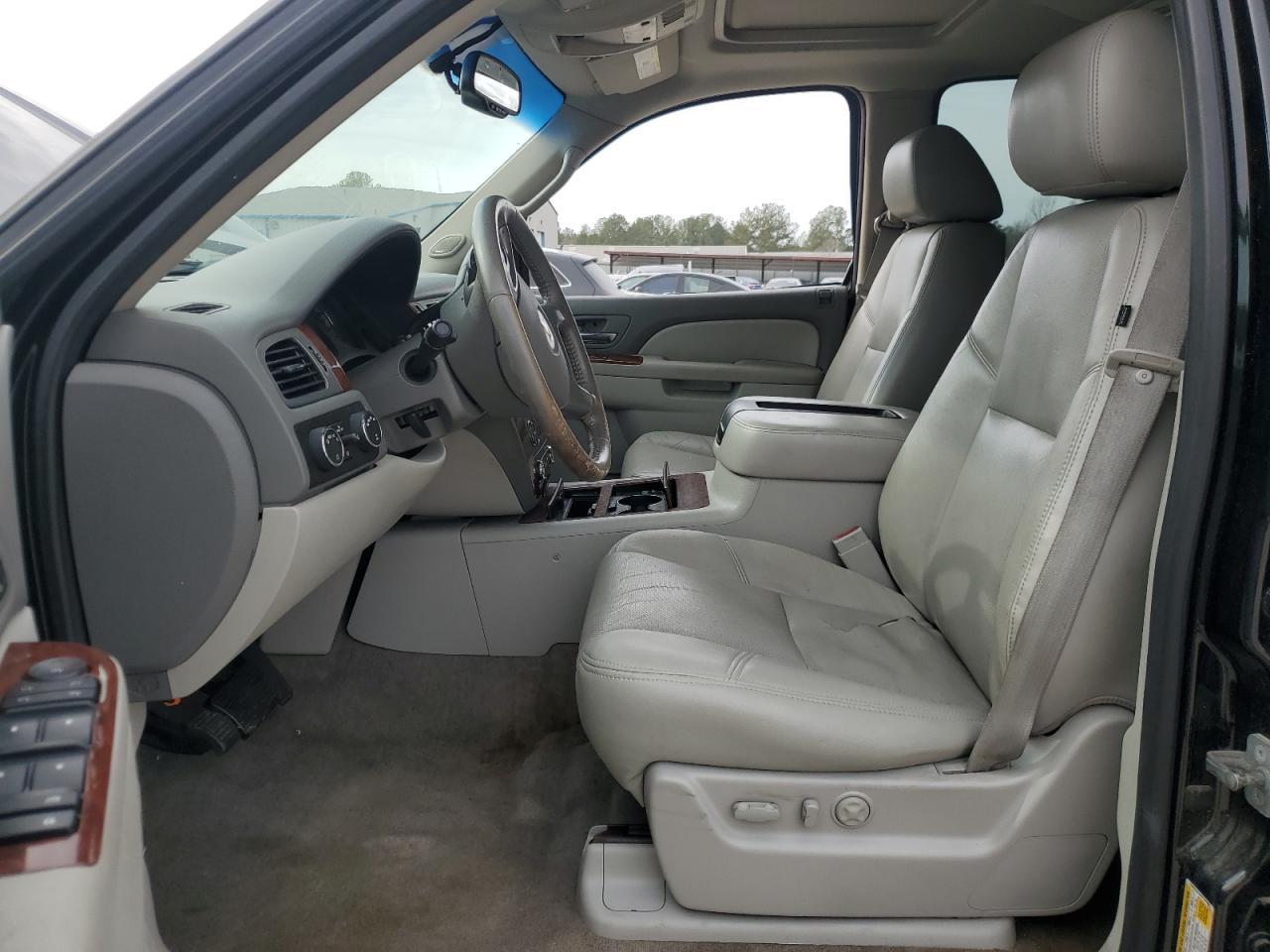 2011 CHEVROLET TAHOE K150 - Image 7