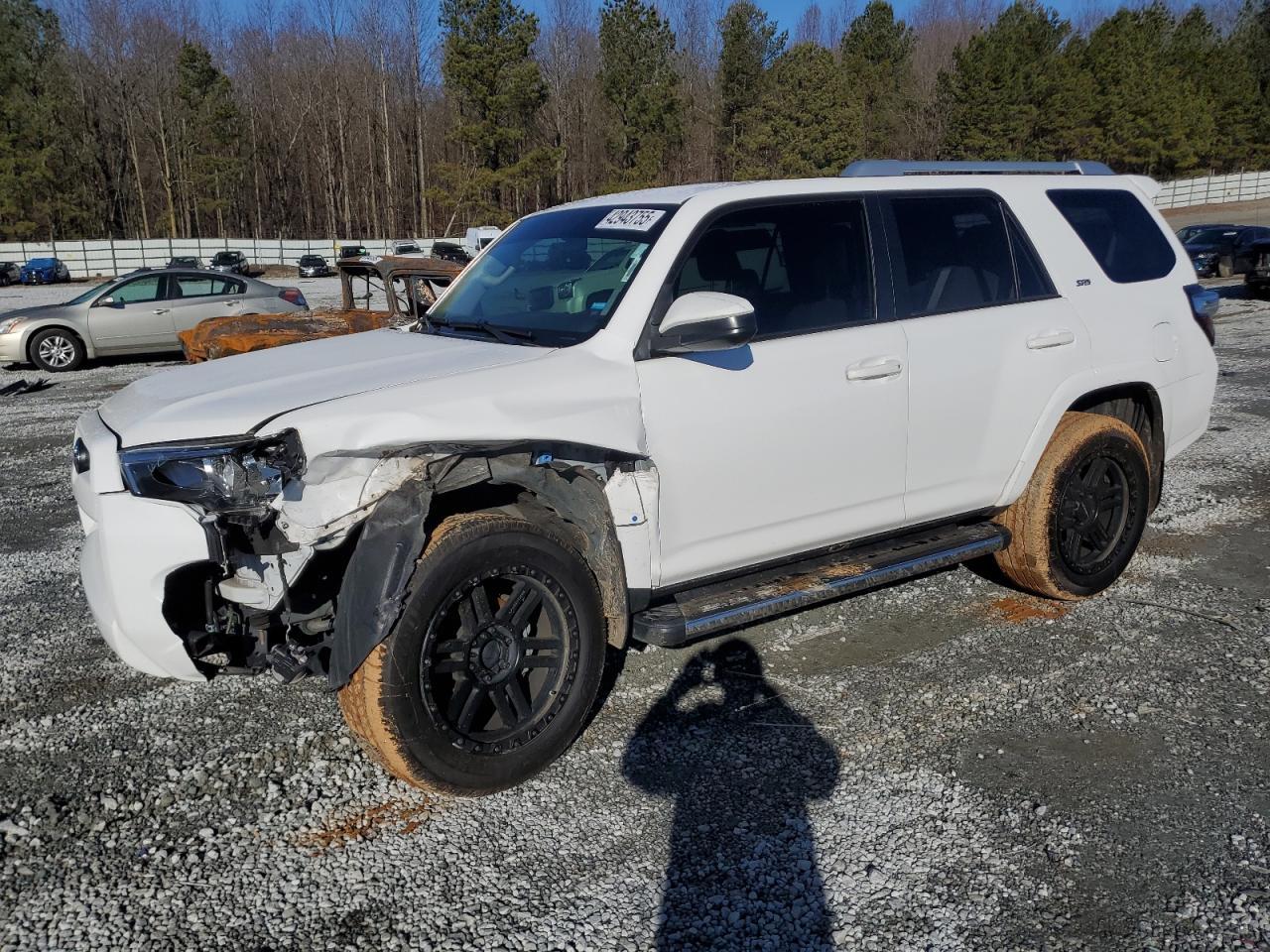 2018 TOYOTA 4RUNNER SR
