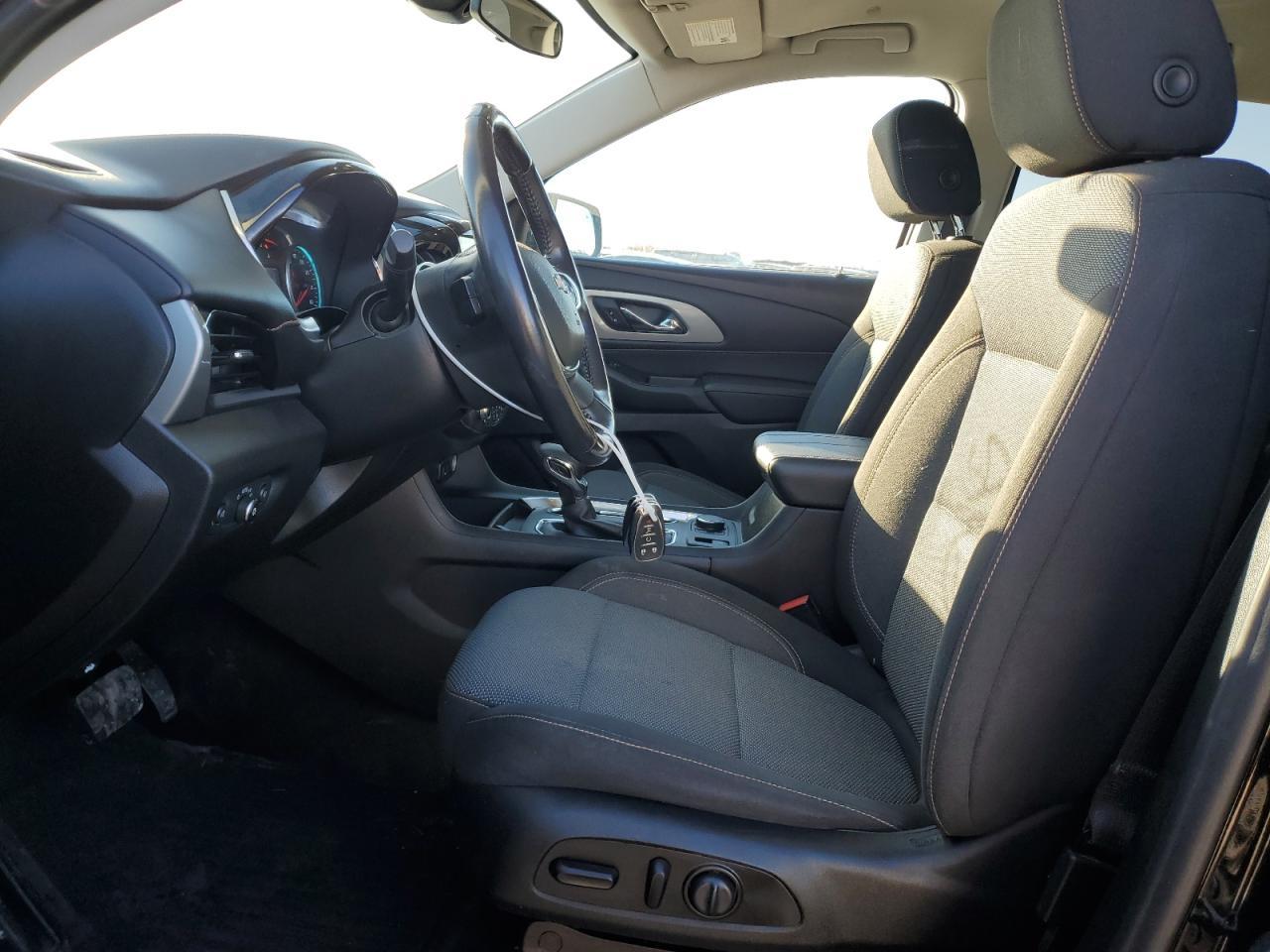 2021 CHEVROLET TRAVERSE L - Фото 7