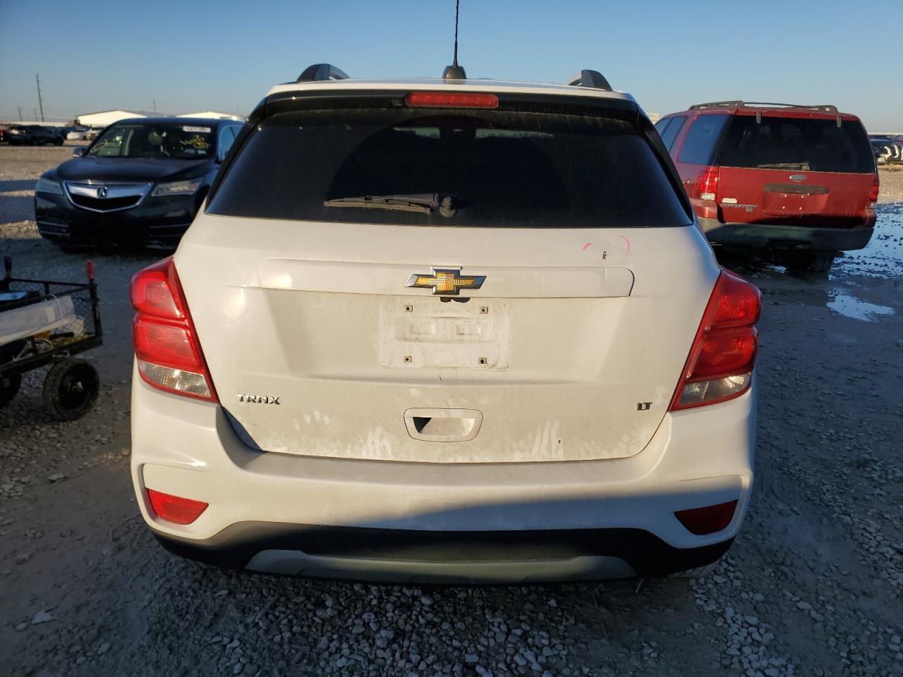2018 CHEVROLET TRAX 1LT - Фото 6