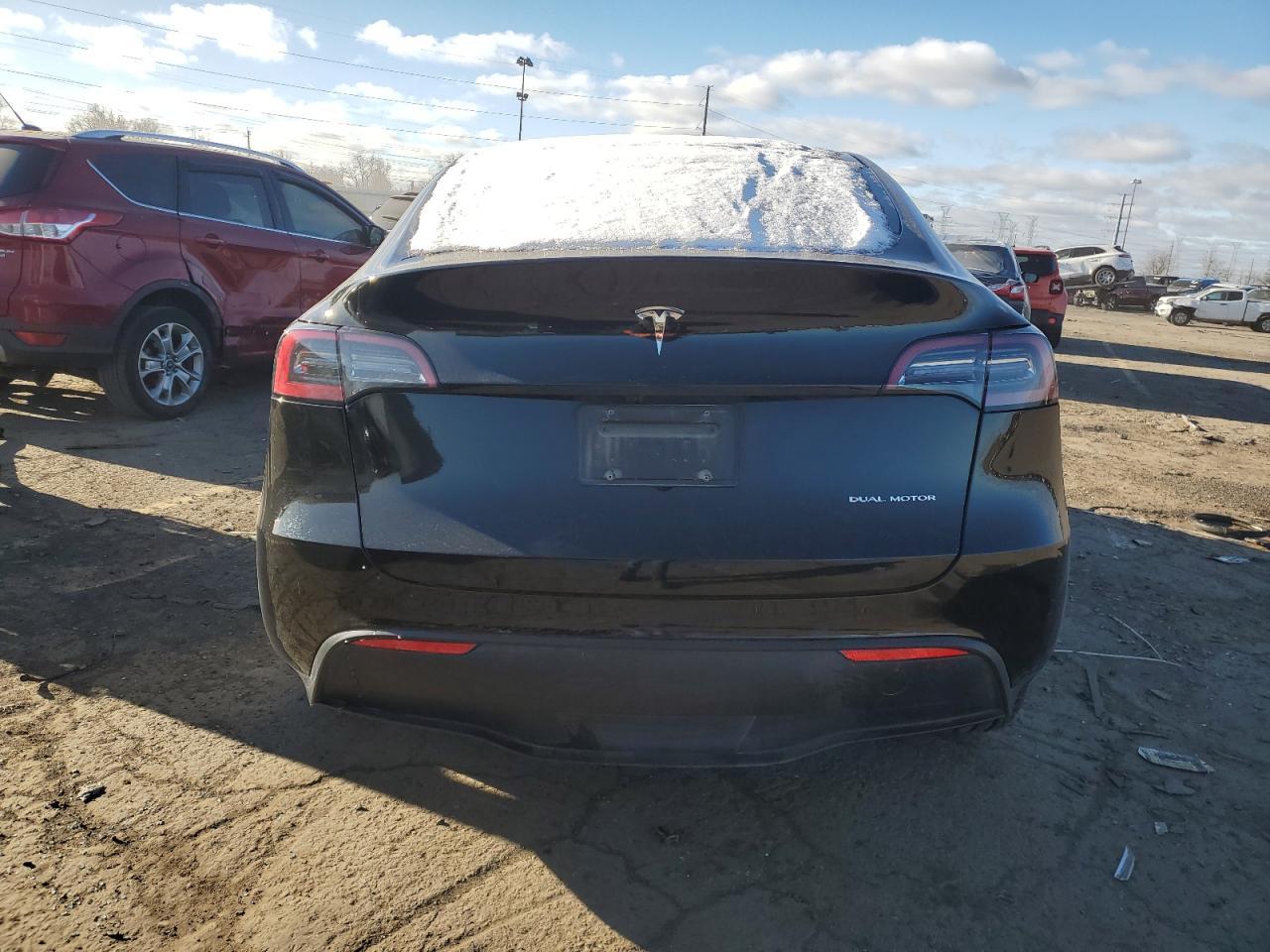 2024 TESLA MODEL Y - Image 6