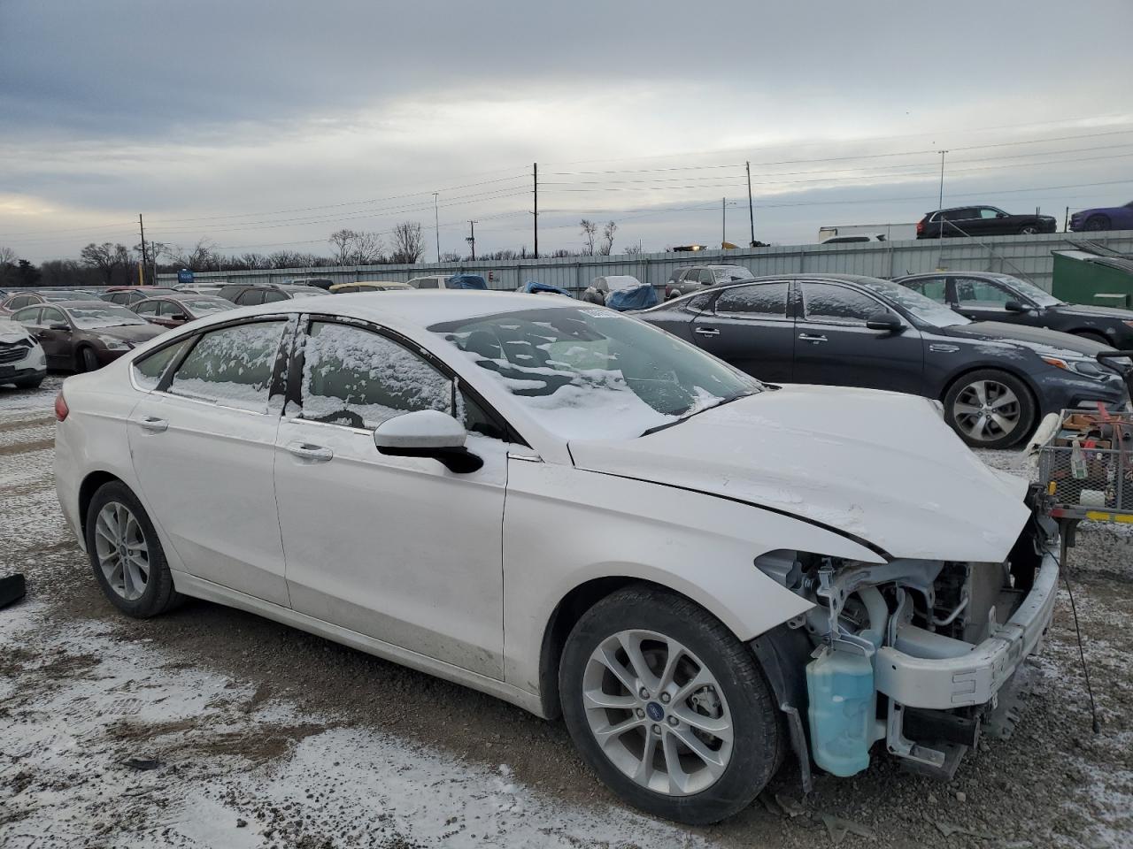 2020 FORD FUSION SE - Image 4