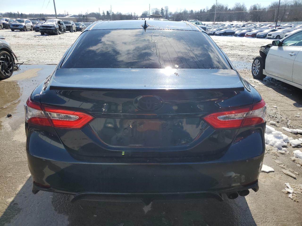 2019 TOYOTA CAMRY L - Image 6